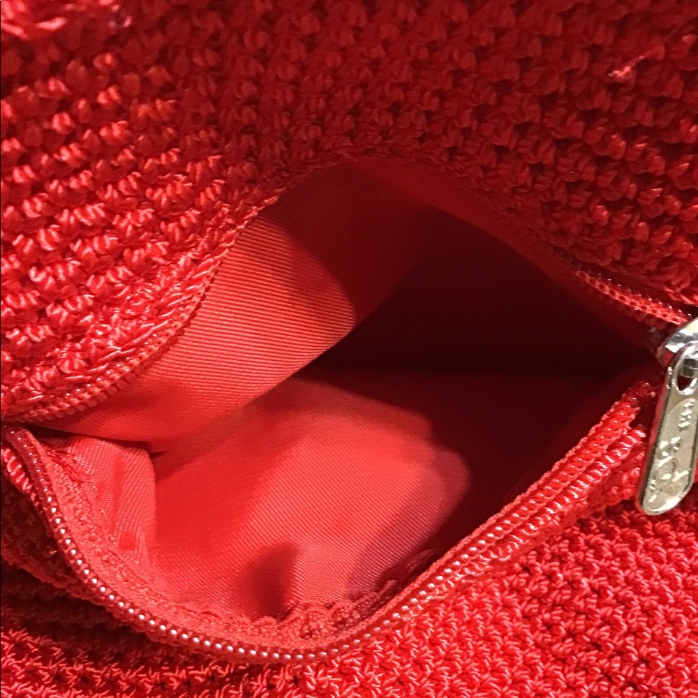 Woman’s red the sack shoulder bag/purse - Picture 8 of 8